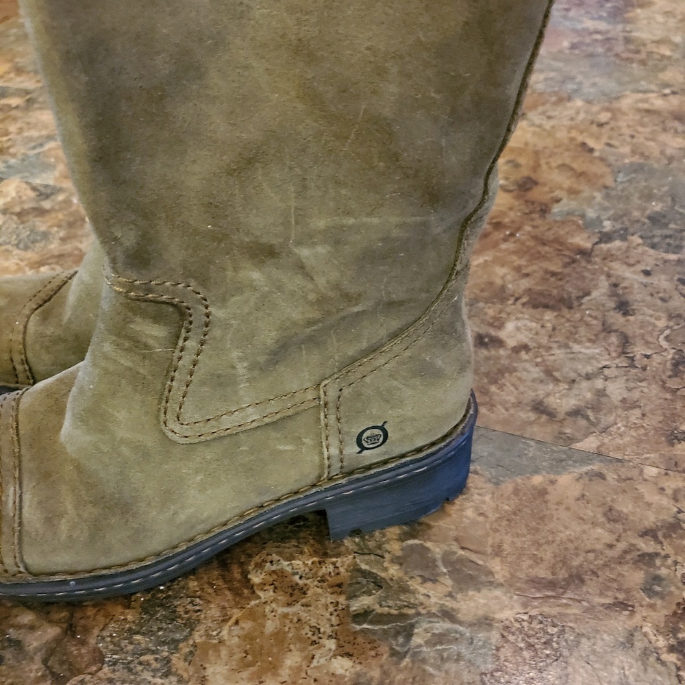 Suede Olive/Brown Boots